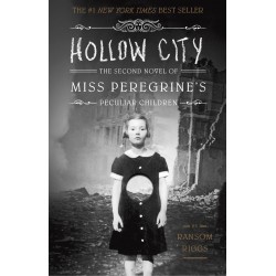 Miss Peregrine's Peculiar Children. Hollow City. Second Novel